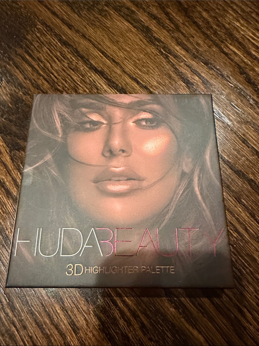 HUDA BEAUTY 3D Highlighter Palette - Rose Gold Glow